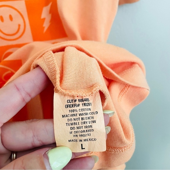 PacSun Orange Checker Symbol Grid Tee - Picture 9 of 9